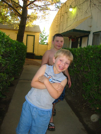 121-2149_IMG