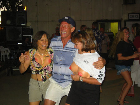 121-2156_IMG